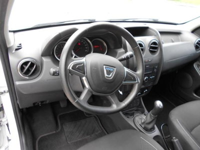 Dacia Duster 1.6 115CV Start&Stop 4x2 Lauréate (8)