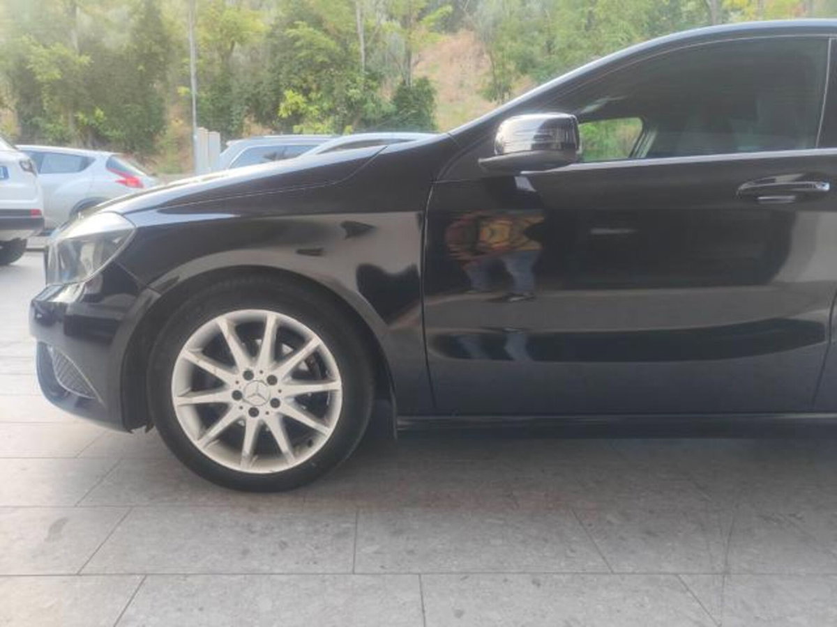 Mercedes-Benz Classe A 180 CDI BlueEFFICIENCY Automatic Sport (15)