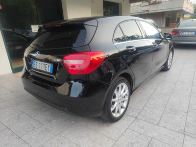 Mercedes-Benz Classe A 180 CDI BlueEFFICIENCY Automatic Sport (8)
