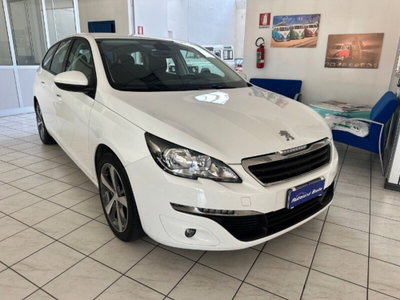 Peugeot 308 SW BlueHDi 120 S&S Active usata