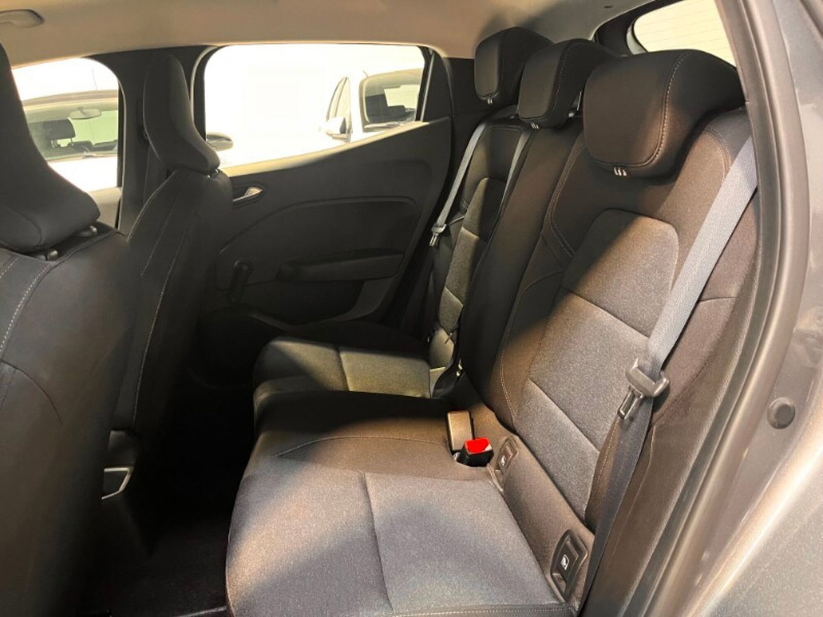 Renault Clio TCe 90 CV 5 porte Equilibre (12)