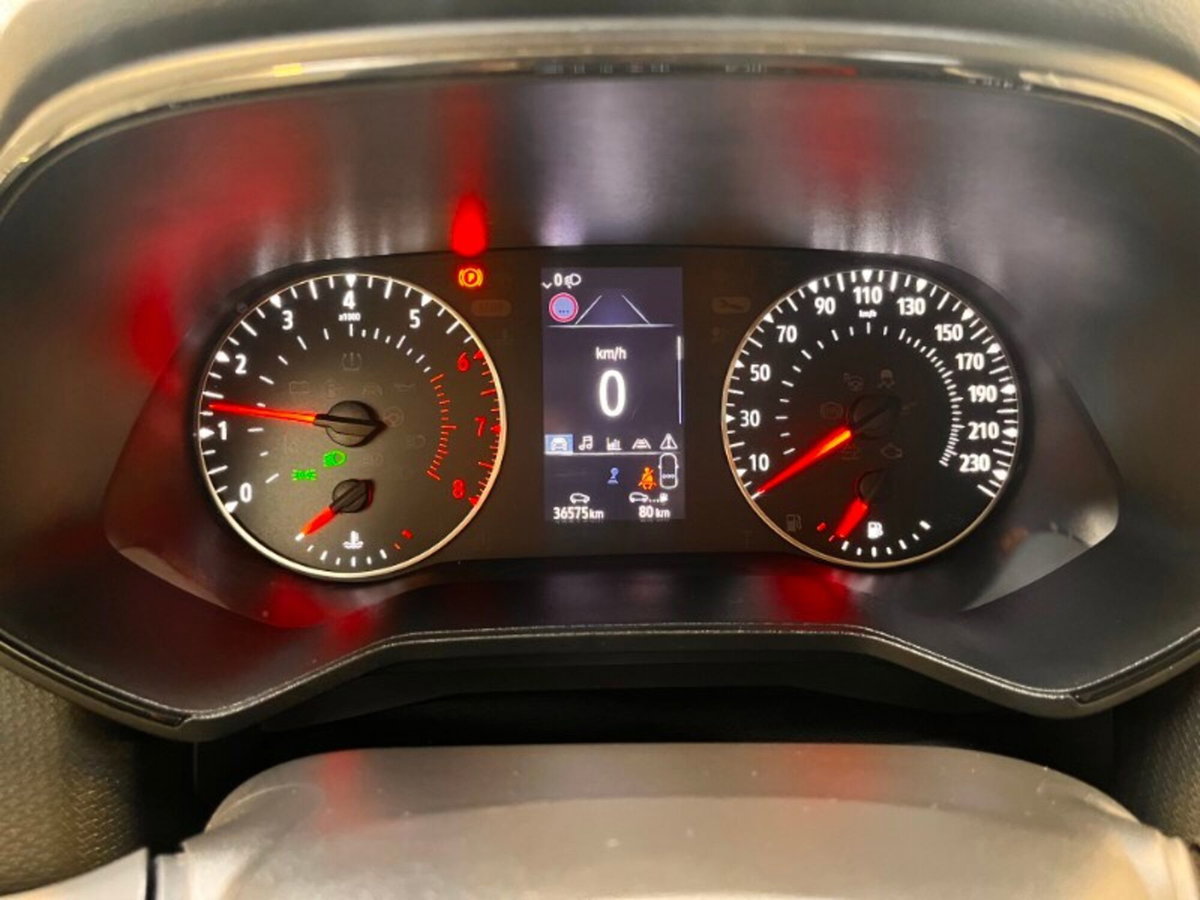 Renault Clio TCe 90 CV 5 porte Equilibre (13)