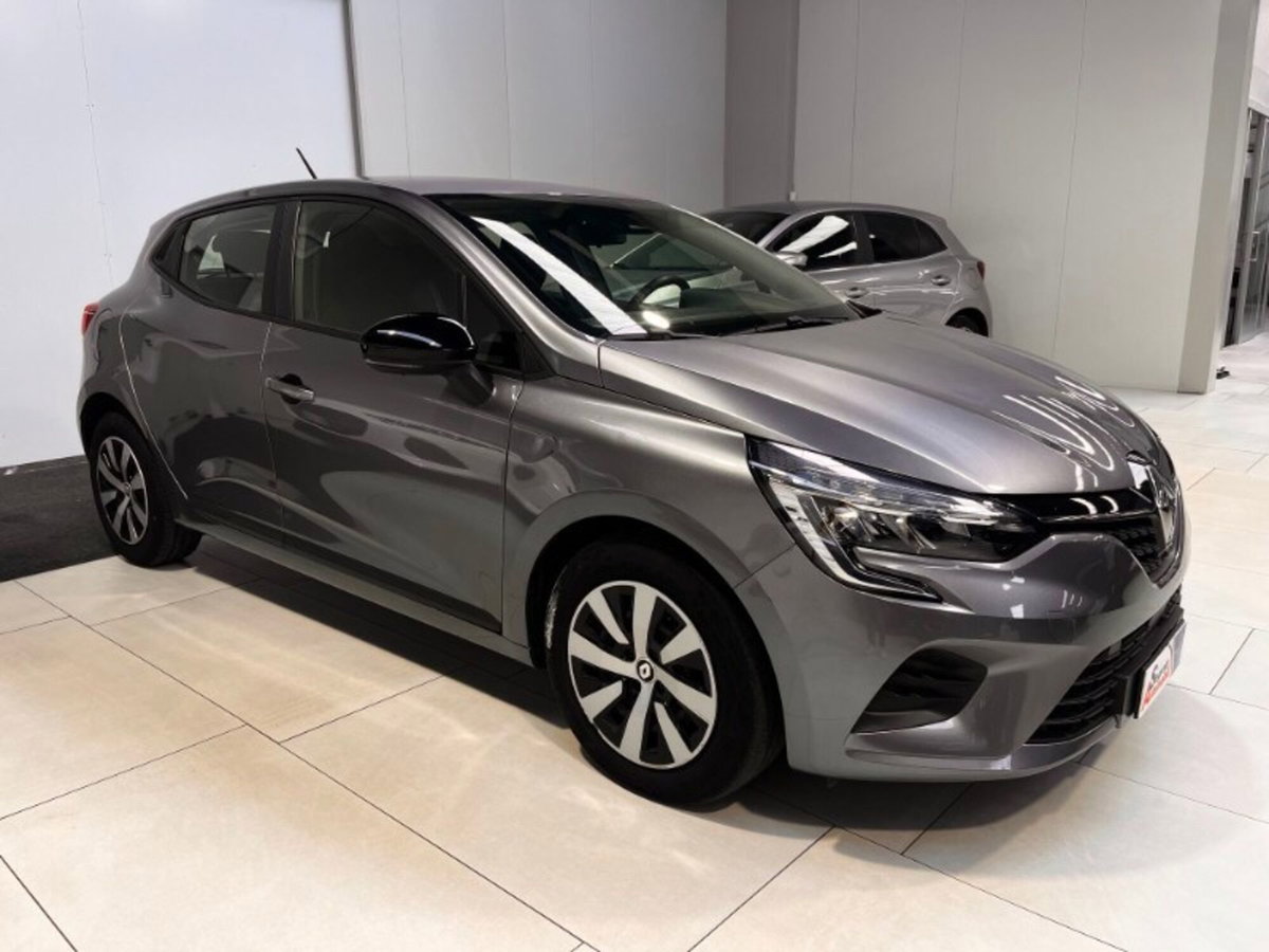 Renault Clio TCe 90 CV 5 porte Equilibre (7)