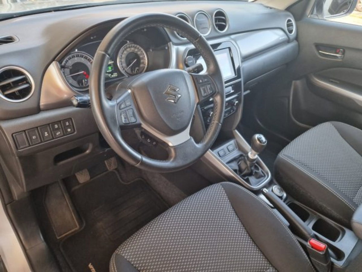Suzuki Vitara 1.4 Hybrid 4WD AllGrip Easy Top (8)