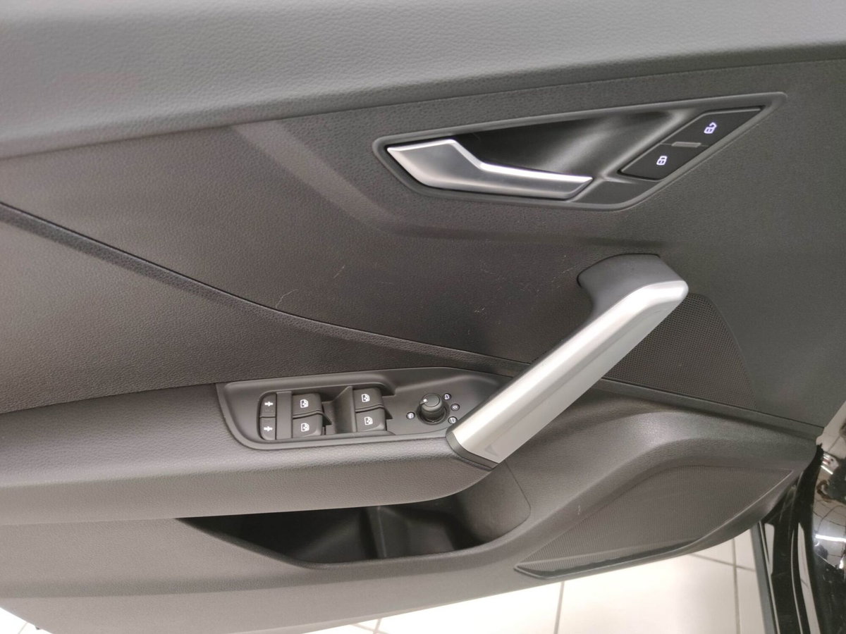 Audi Q2 Q2 30 TFSI (15)