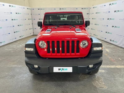 Jeep Wrangler Unlimited 2.2 Mjt II Sahara usata