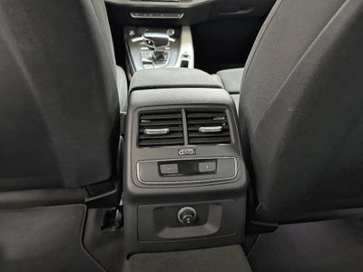 Audi A4 Avant 40 TDI quattro S tronic S line edition (15)