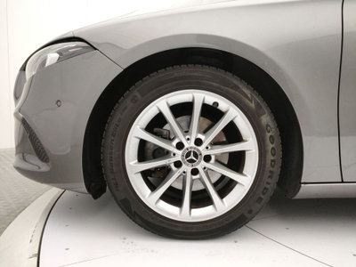 Mercedes-Benz Classe A 180 d Business (10)