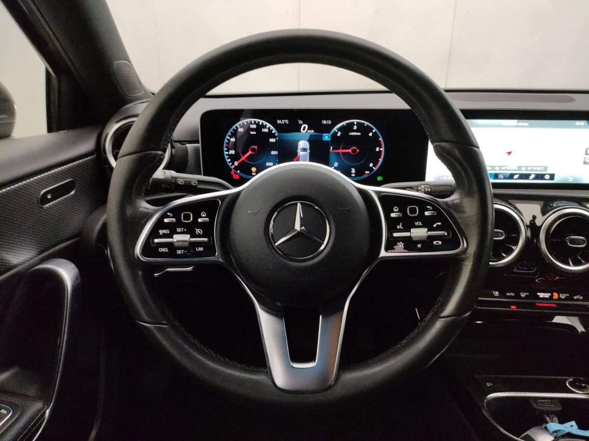 Mercedes-Benz Classe A 180 d Business (12)