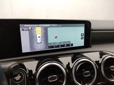 Mercedes-Benz Classe A 180 d Business (18)