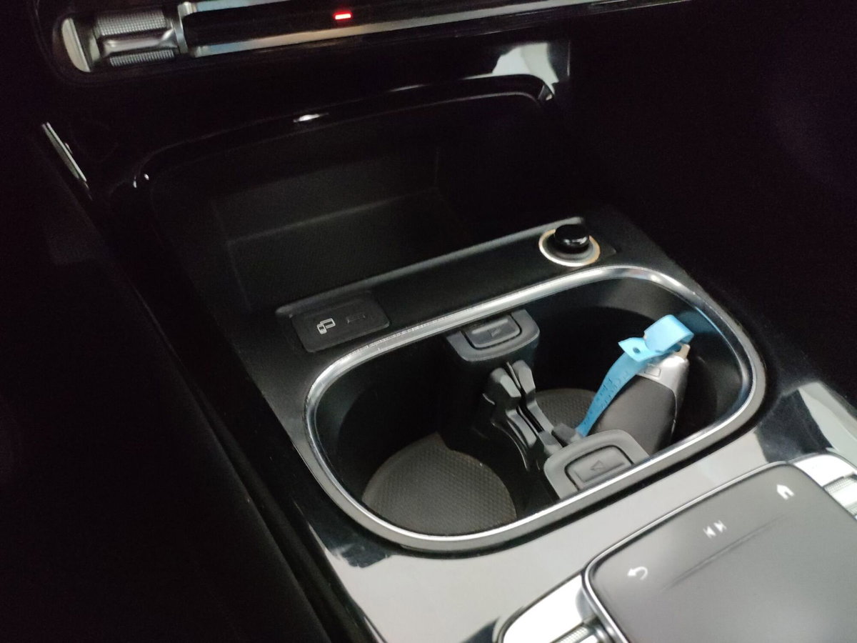 Mercedes-Benz Classe A 180 d Business (19)