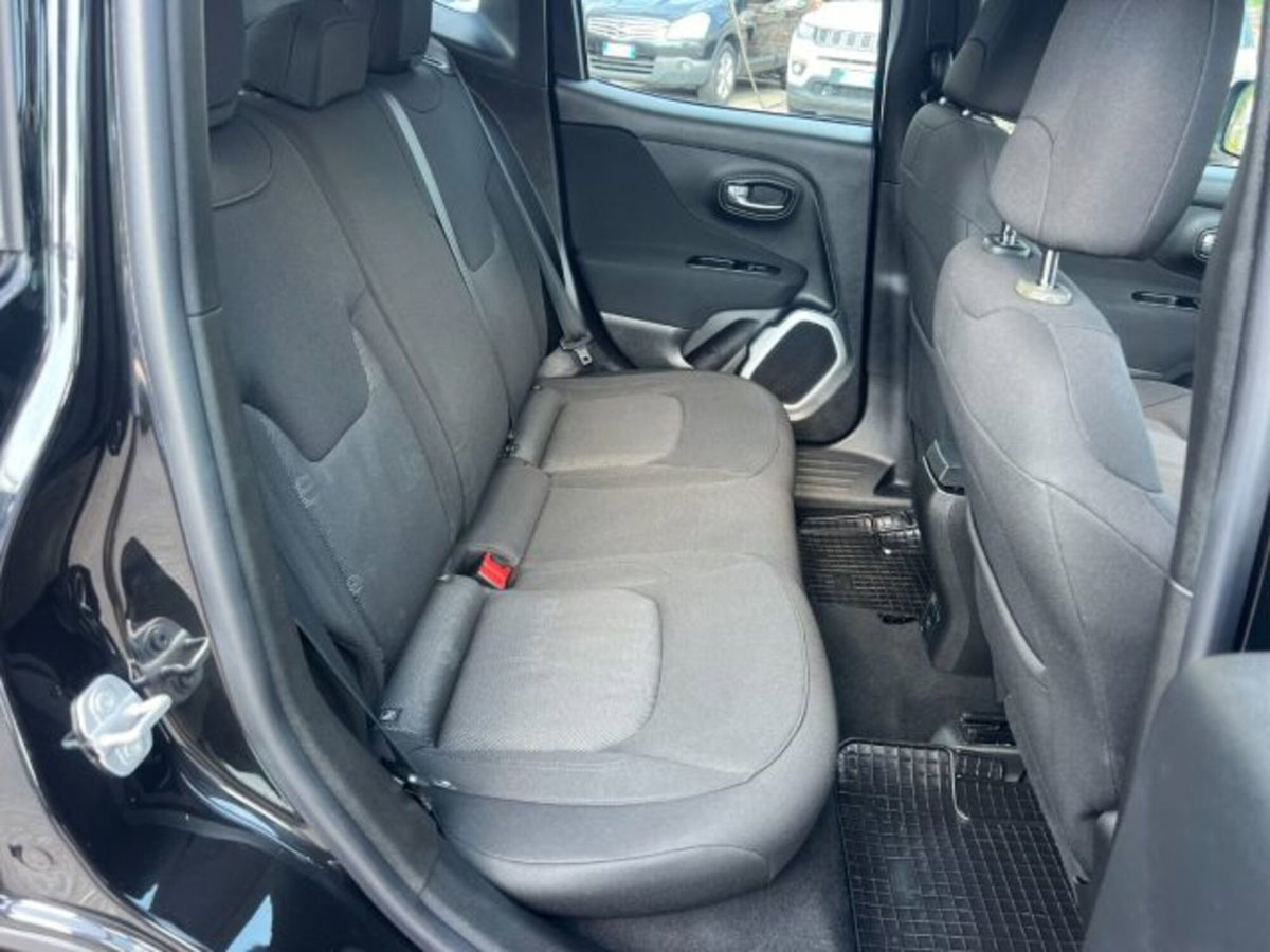 Jeep Renegade 1.6 Mjt 105 CV Business (12)