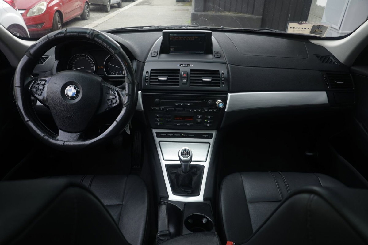BMW X3 2.0d cat Futura (2)