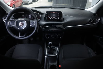 Fiat Tipo Station Wagon Tipo 1.6 Mjt S&S SW Lounge (2)