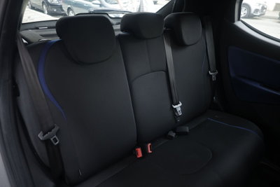 Lancia Ypsilon 1.2 69 CV 5 porte Silver (12)