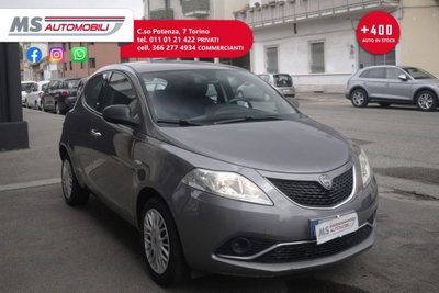 Lancia Ypsilon 1.2 69 CV 5 porte Silver (8)