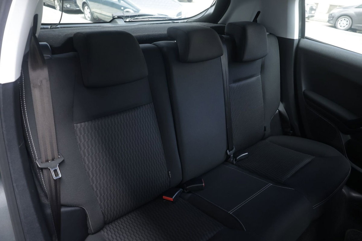 Peugeot 208 82 5p. GPL Allure (12)