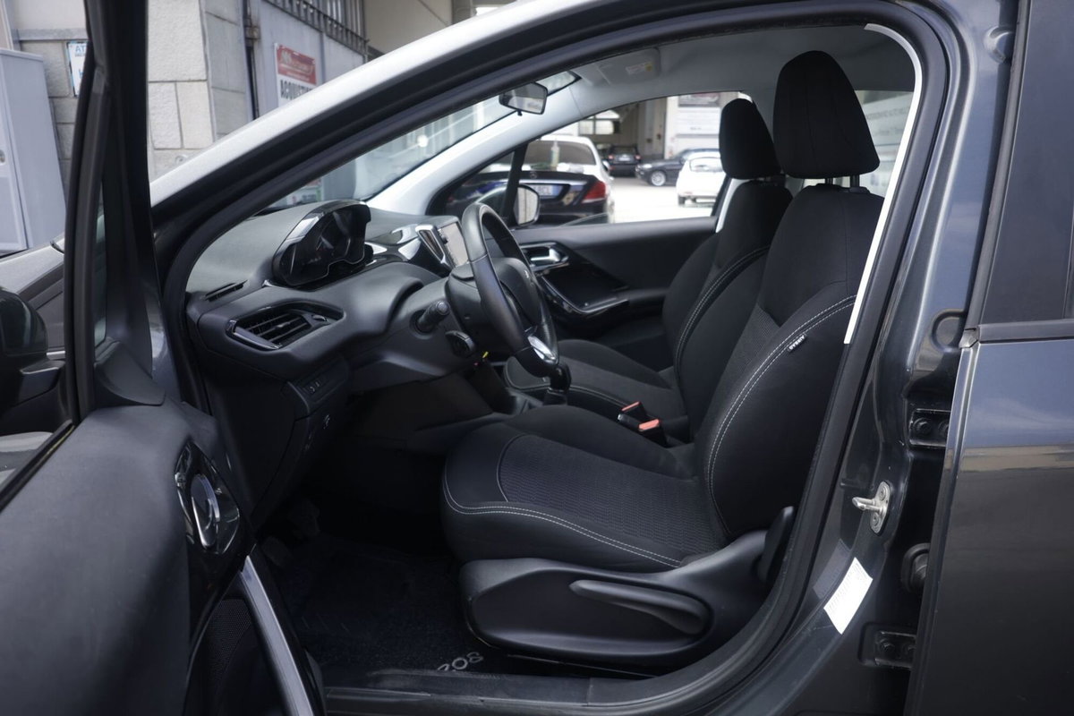 Peugeot 208 82 5p. GPL Allure (17)