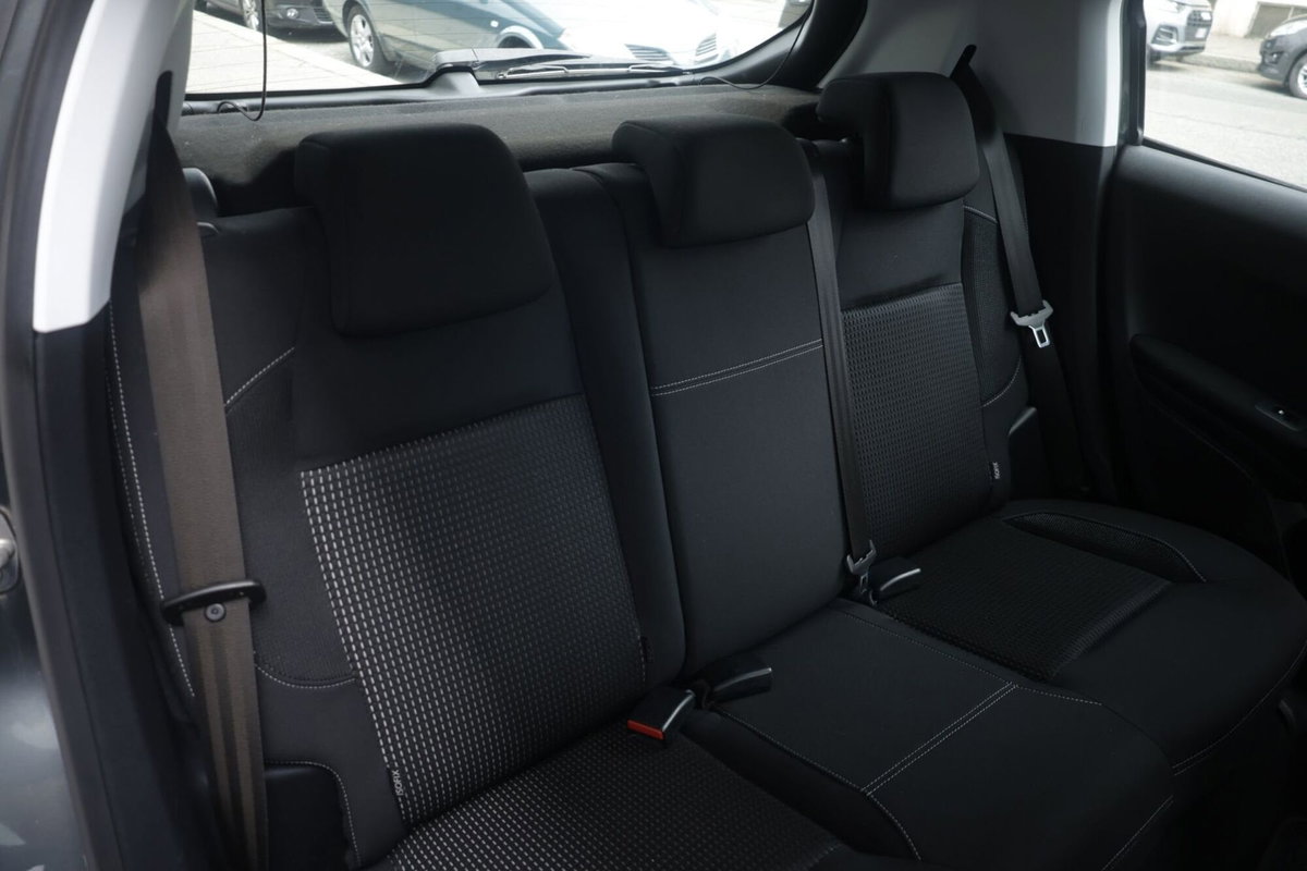 Peugeot 208 82 5 porte Allure (12)