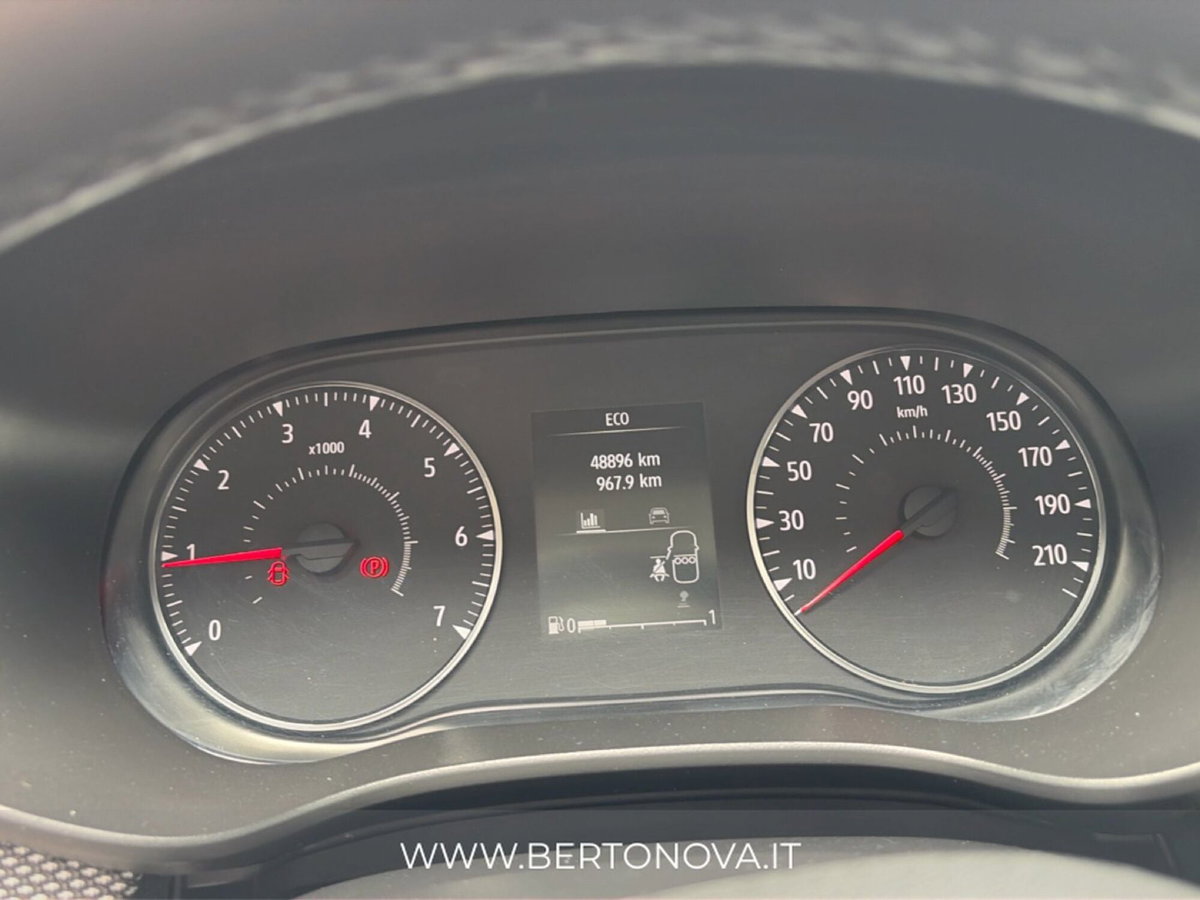 Dacia Jogger 1.0 tce Extreme UP Gpl 100cv (14)