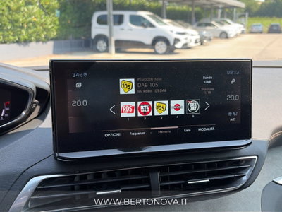 Peugeot 3008 BlueHDi 130 S&S EAT8 GT (13)
