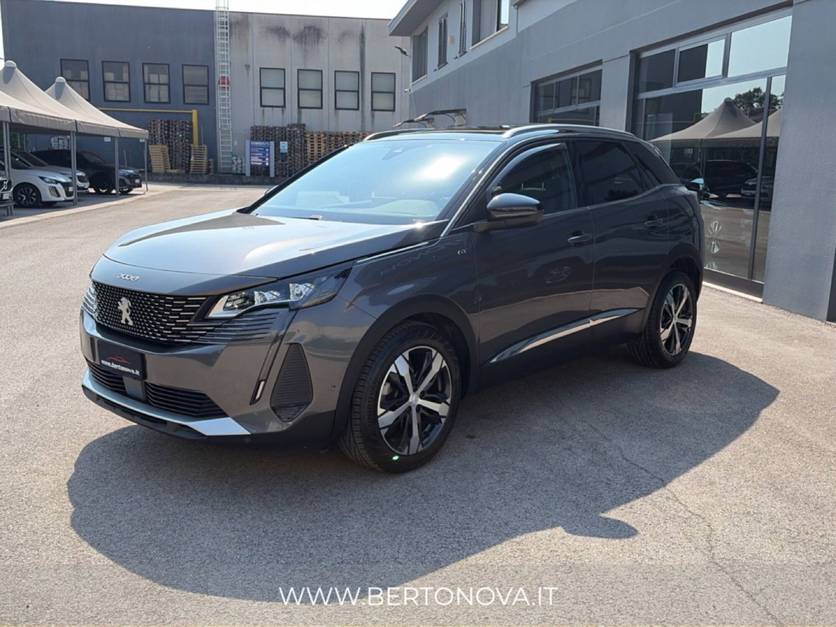 Peugeot 3008 BlueHDi 130 S&S EAT8 GT (2)