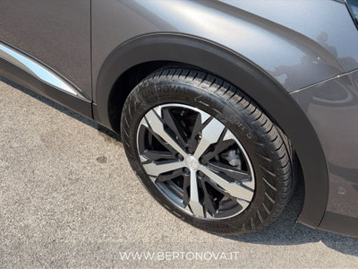 Peugeot 3008 BlueHDi 130 S&S EAT8 GT (8)