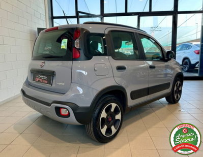 Fiat Panda 1.0 FireFly S&S Hybrid City Cross (4)