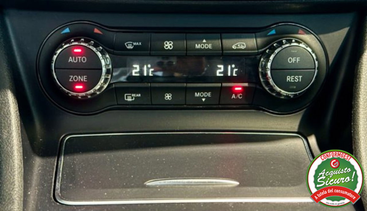 Mercedes-Benz CLA Shooting Brake 180 Sport (12)