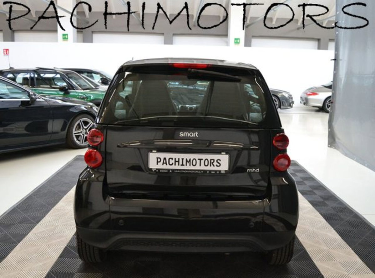 smart Fortwo 1000 52 kW MHD coupé pure (16)