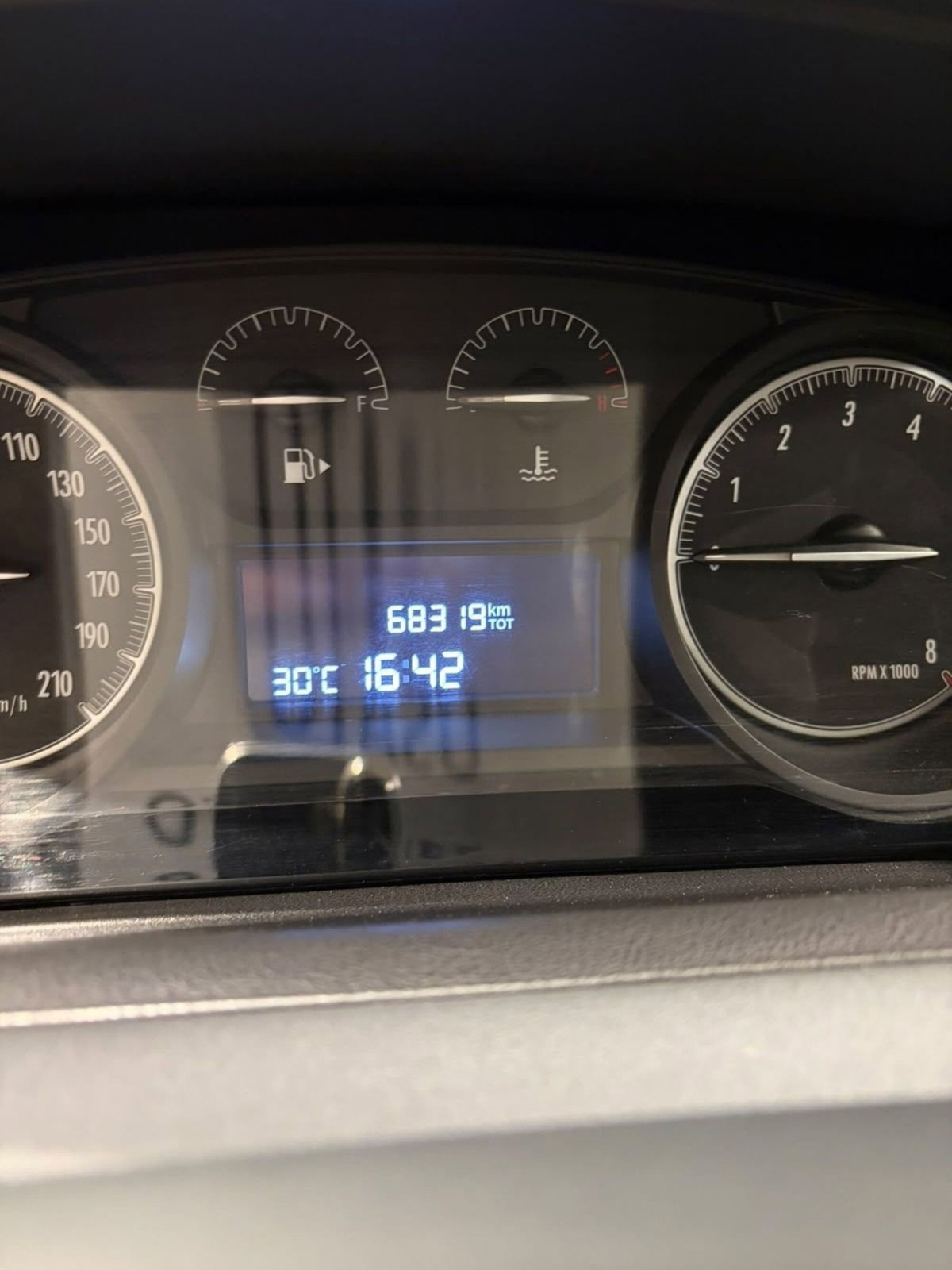 Lancia Ypsilon 1.2 69 CV 5 porte Gold (2)
