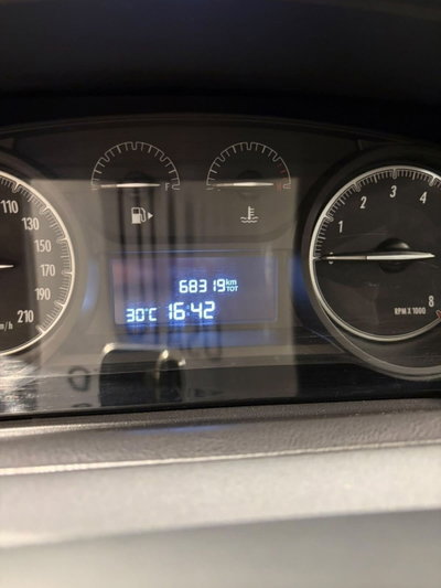 Lancia Ypsilon 1.2 69 CV 5 porte Gold (2)