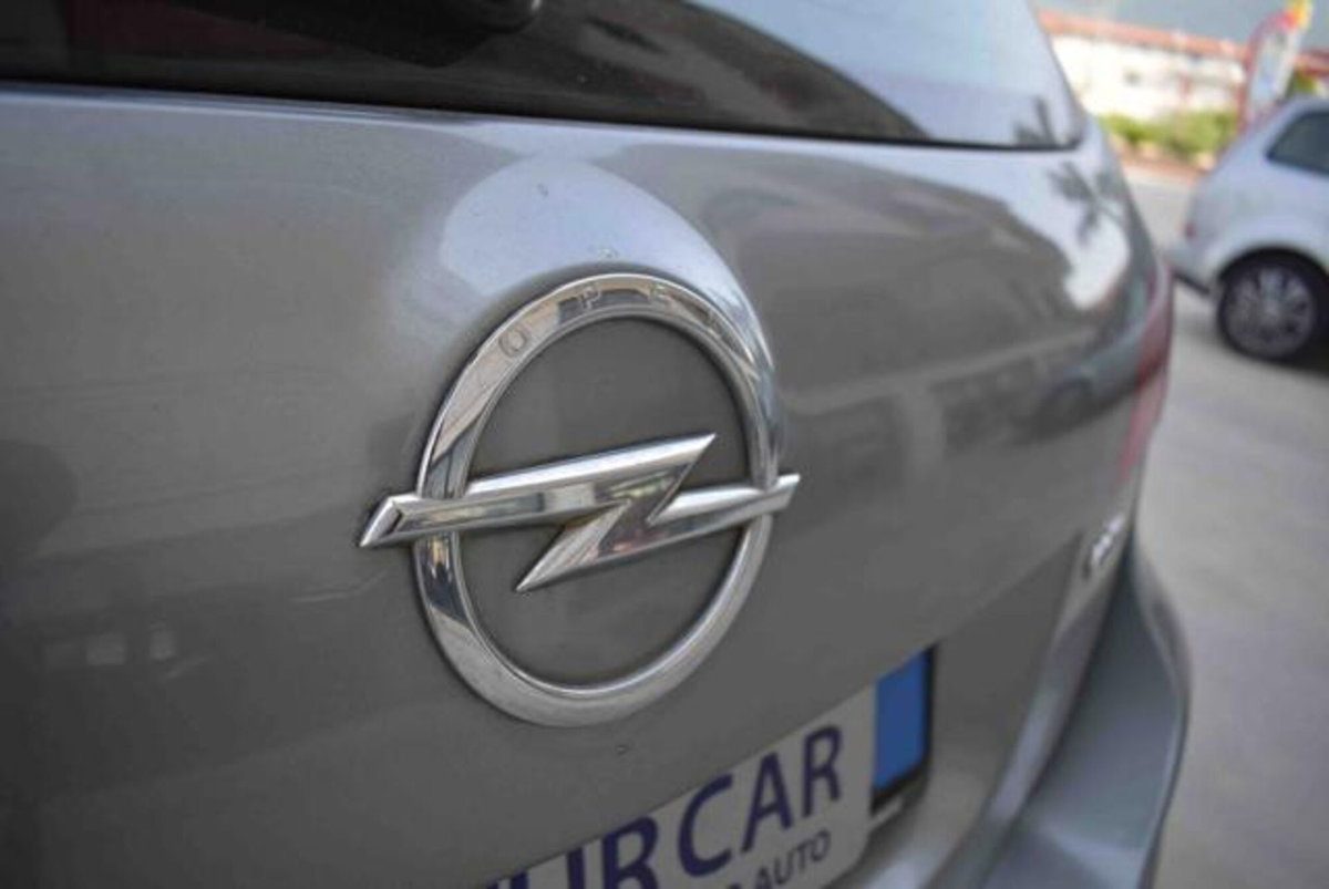 Opel Astra 1.7 CDTI 125CV 5 porte Elective (16)