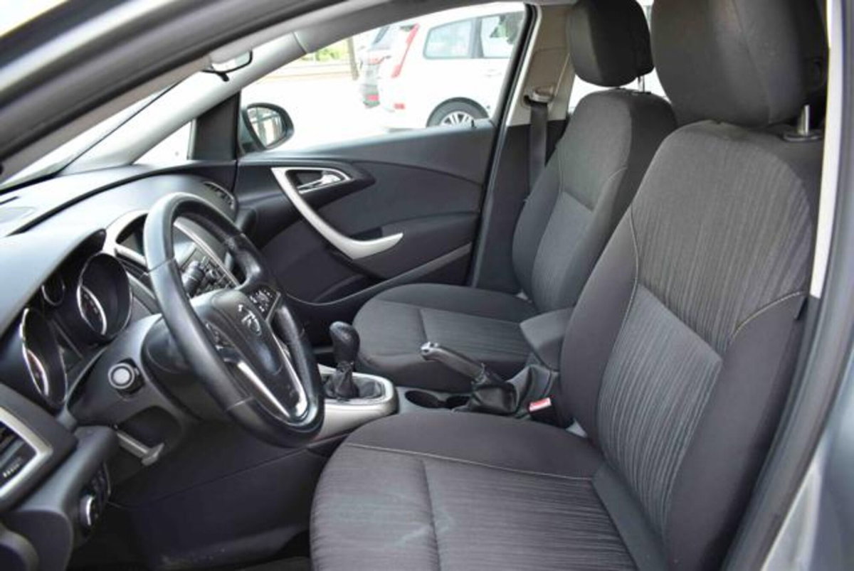 Opel Astra 1.7 CDTI 125CV 5 porte Elective (8)