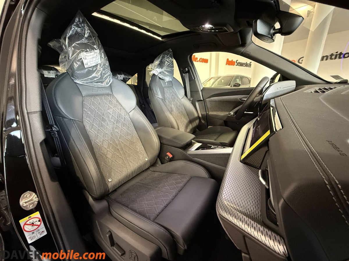 Audi Q5 Sportback 40 2.0 tdi mhev 12V S line Plus quattro s-tronic (12)