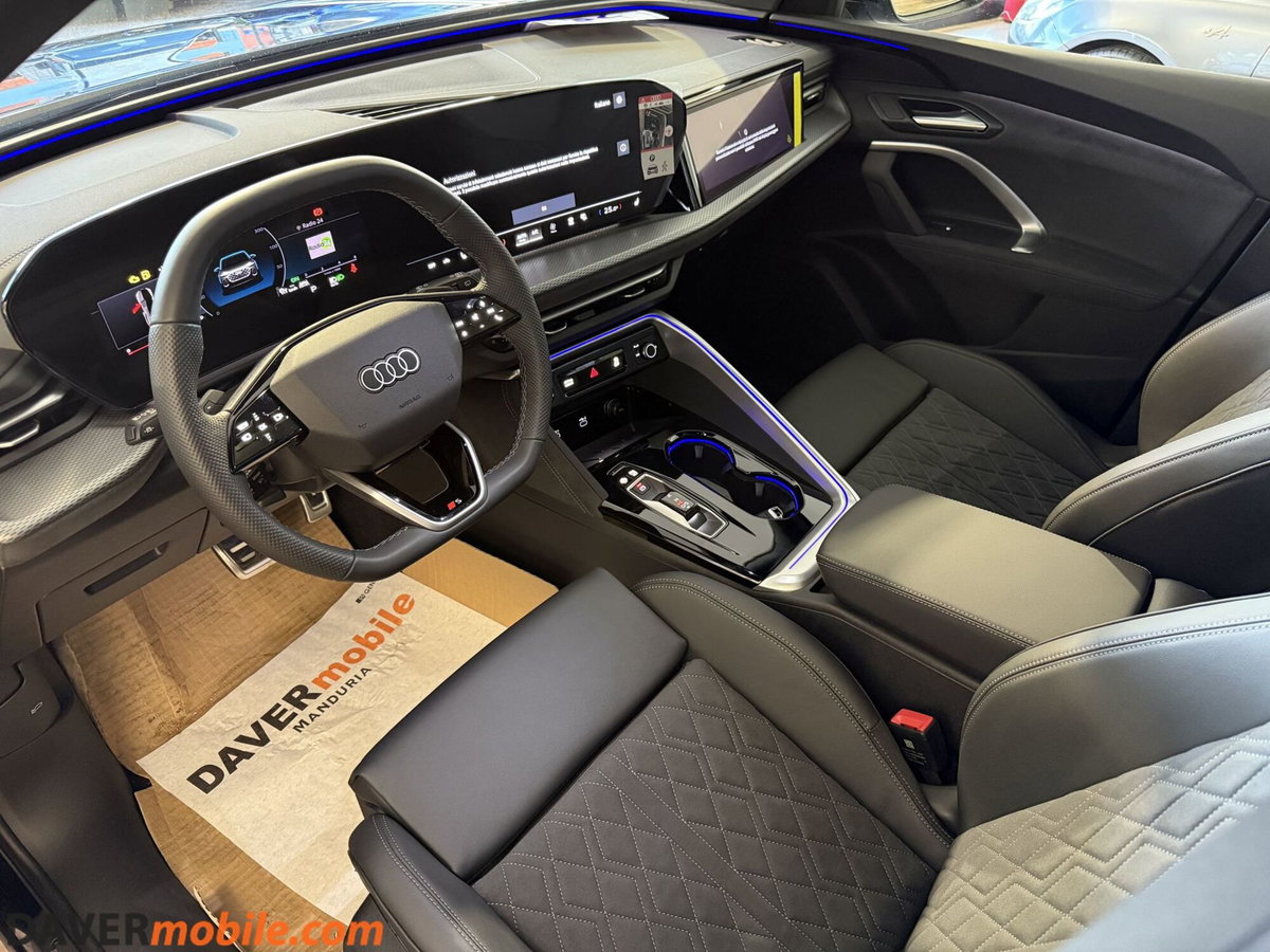 Audi Q5 Sportback 40 2.0 tdi mhev 12V S line Plus quattro s-tronic (14)