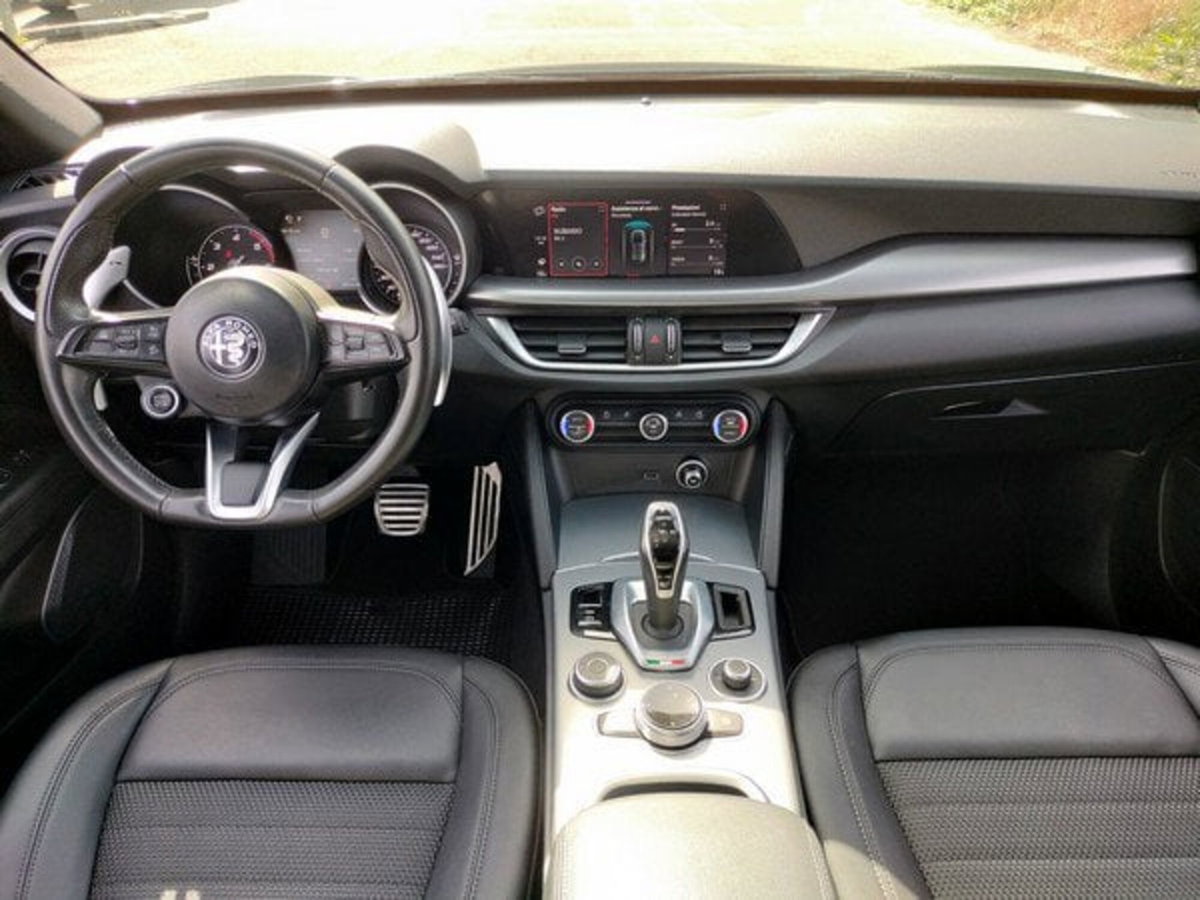 Alfa Romeo Stelvio Stelvio 2.2 Turbodiesel 160 CV AT8 RWD Sprint (13)
