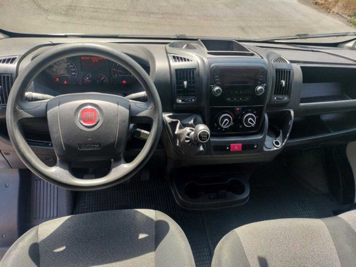 Fiat Ducato Furgone Vetrato 33 CH1 2.2 mjt3 140cv  serie 8 (13)