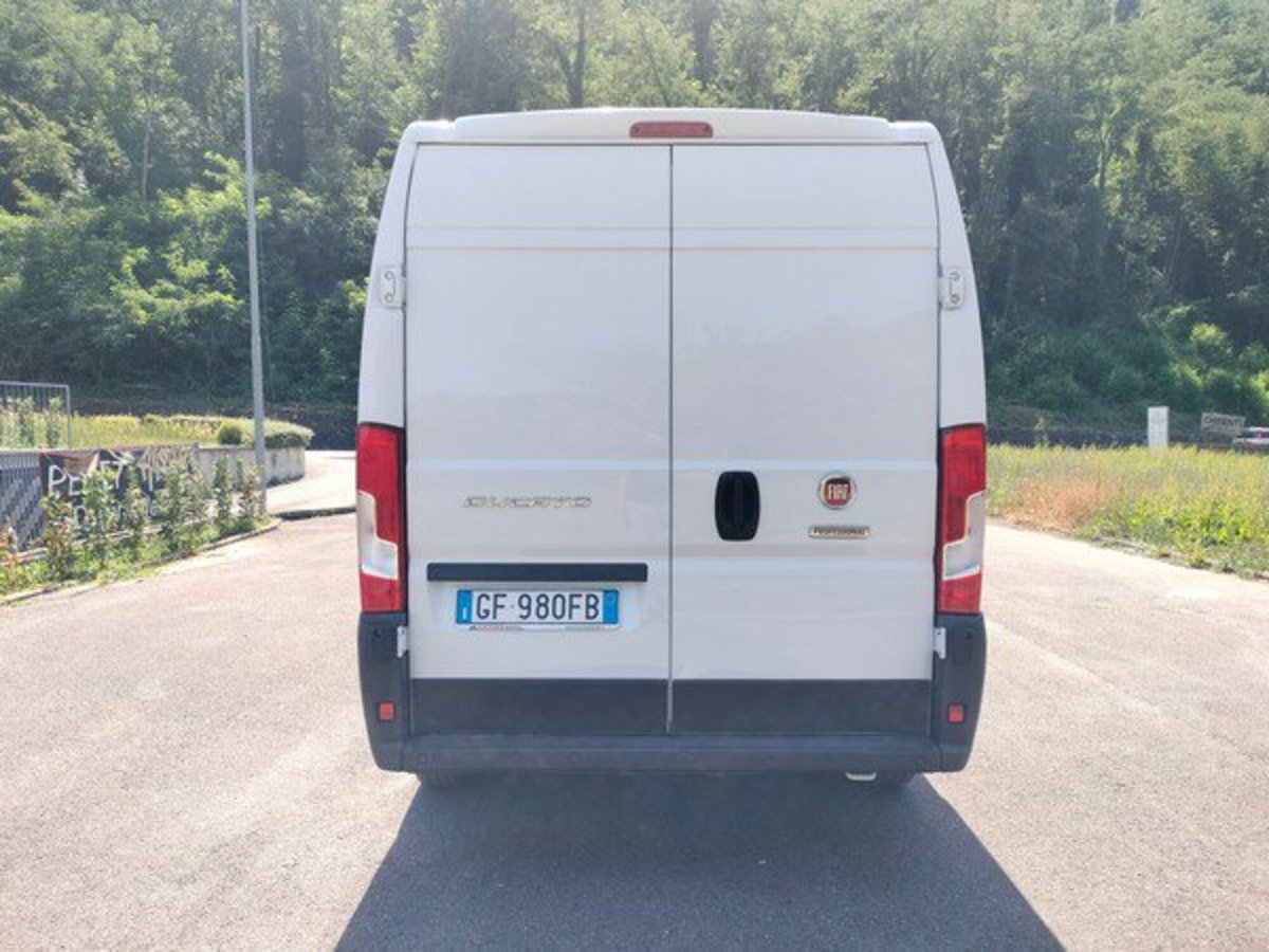 Fiat Ducato Furgone Vetrato 33 CH1 2.2 mjt3 140cv  serie 8 (7)
