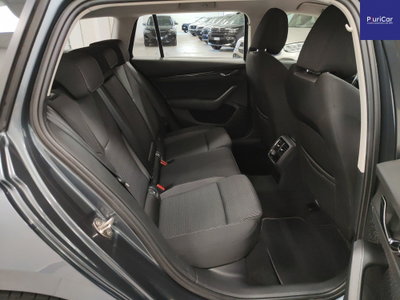 Skoda Octavia Station Wagon 1.0 e-TEC DSG Wagon Ambition (7)
