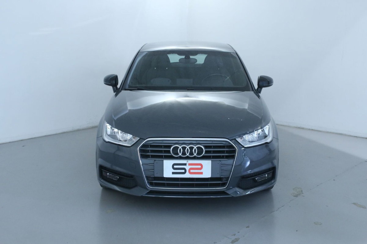 Audi A1 1.0 82 CV TFSI Design (2)