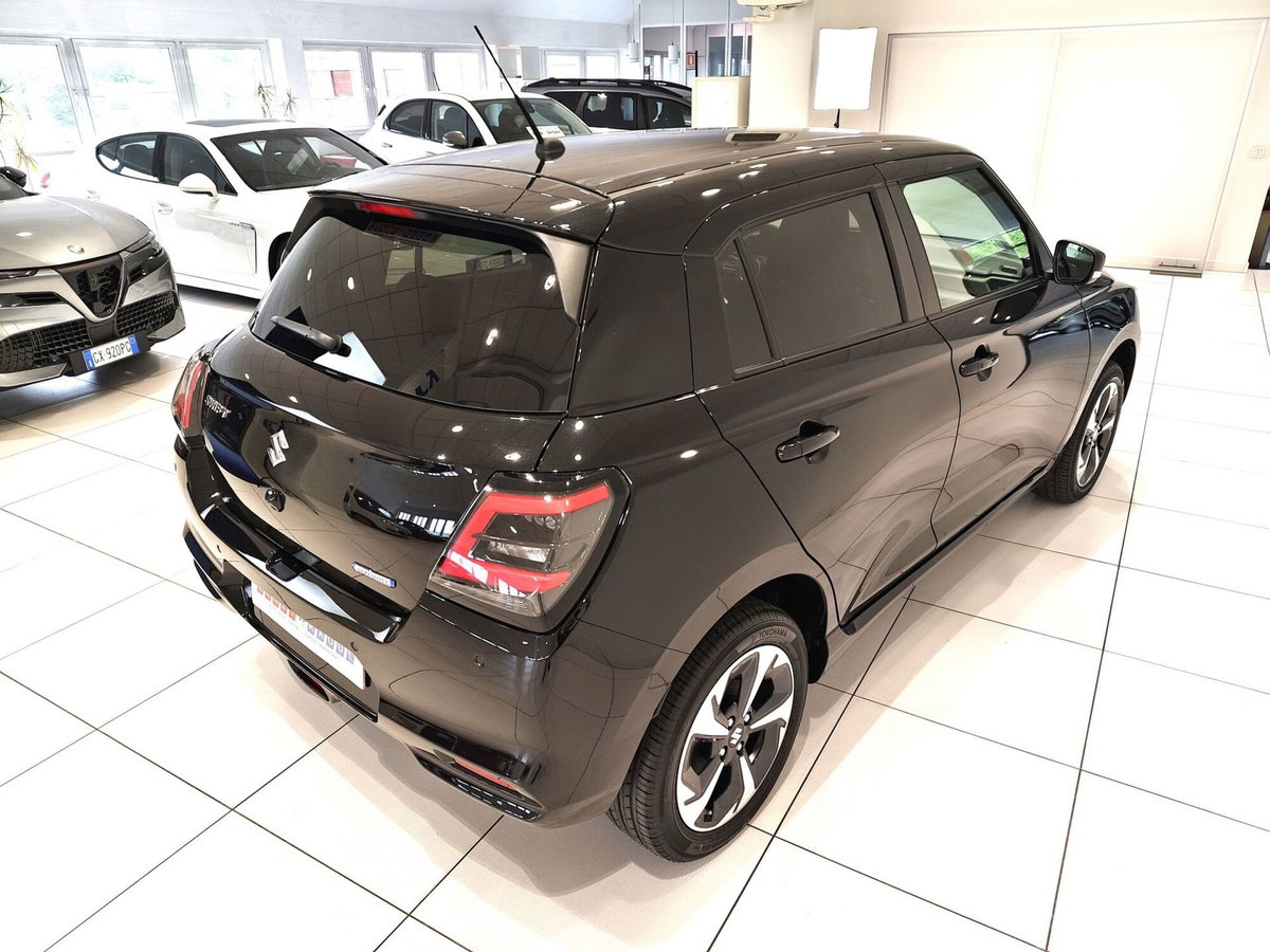 Suzuki Swift 1.2h Top 4wd allgrip (3)