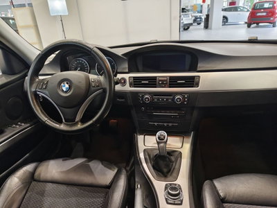 BMW Serie 3 Touring 320d cat xDrive  Attiva (4)