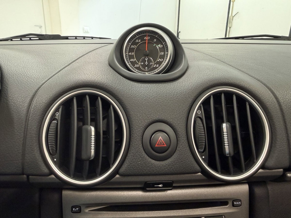 Porsche Boxster 2.7 24V (12)