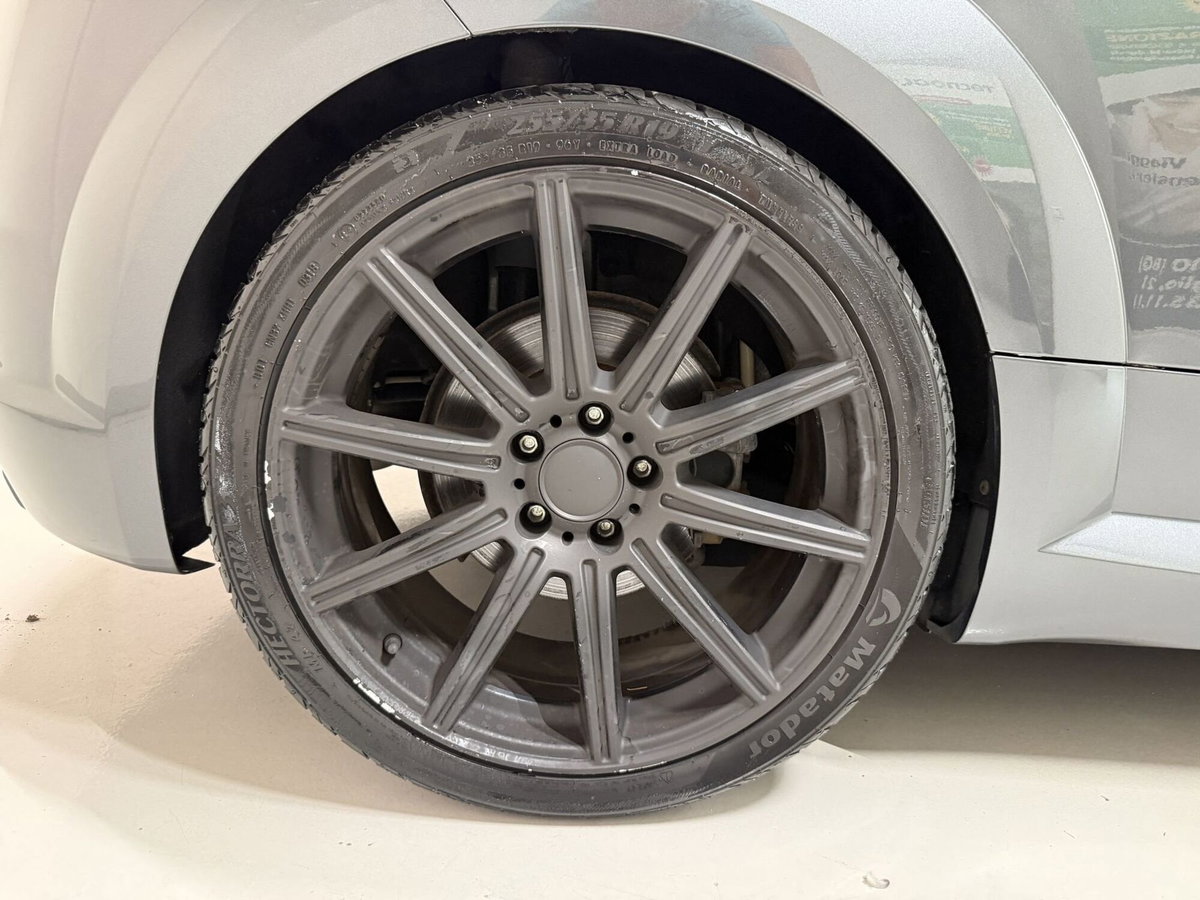 Audi TT Cabrio 2.0 TFSI (9)