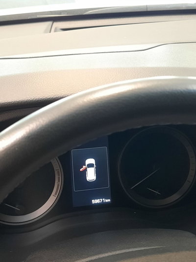 Hyundai Tucson 1.7 CRDi XPossible (11)