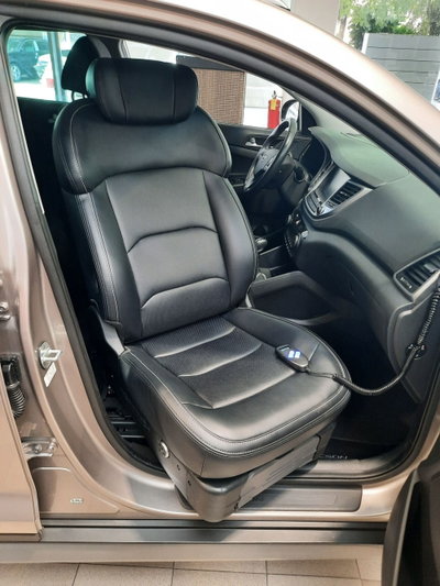 Hyundai Tucson 1.7 CRDi XPossible (15)