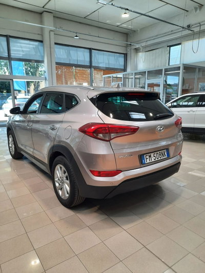 Hyundai Tucson 1.7 CRDi XPossible (4)
