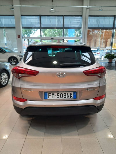 Hyundai Tucson 1.7 CRDi XPossible (5)