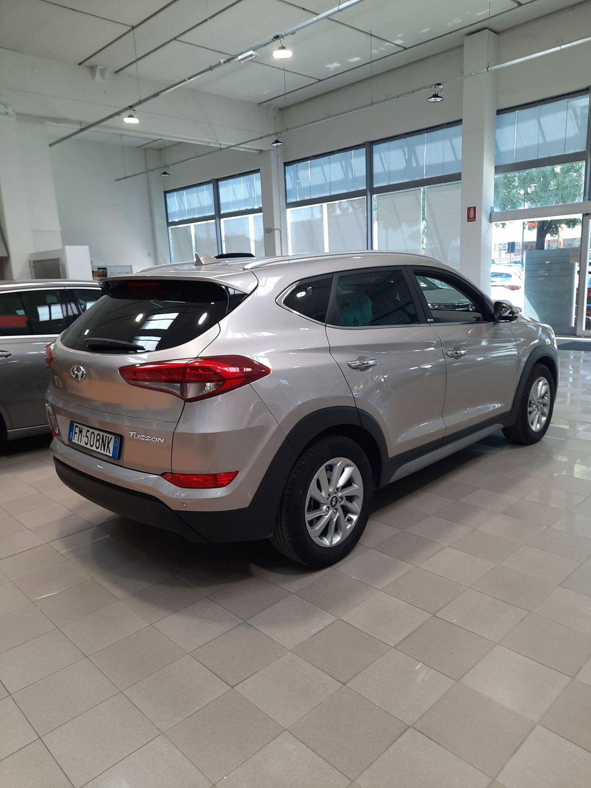Hyundai Tucson 1.7 CRDi XPossible (6)